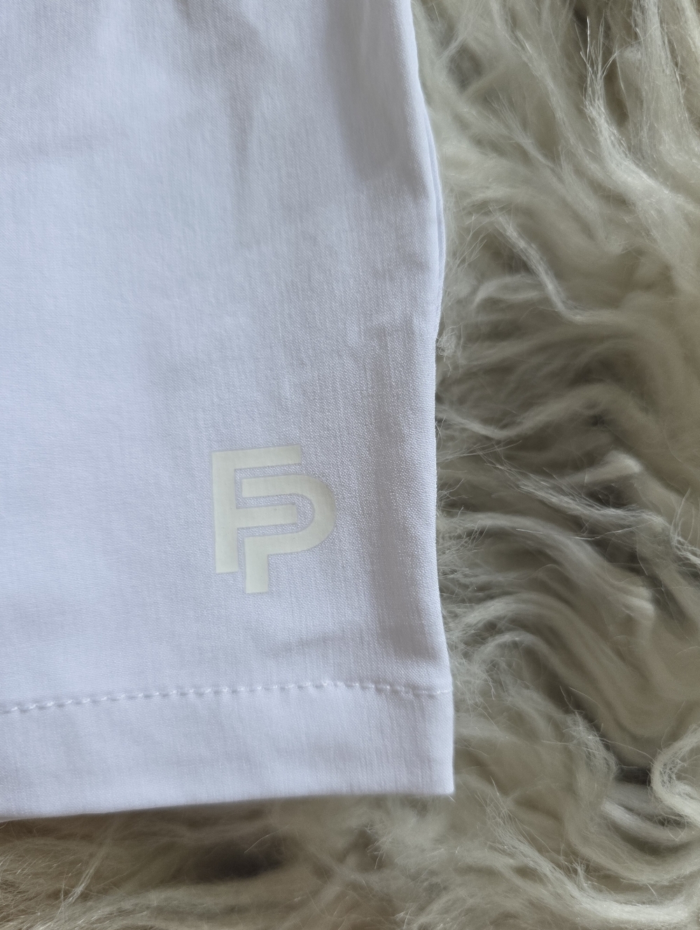 Men's Advantage Short (Lined) in White - Picture 3 of 12